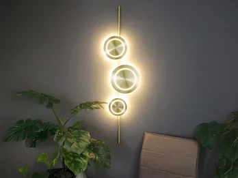 ECO-LIGHT Große LED Wandleuchte PLANETARIUM Aluminium in Gold, Höhe 120cm