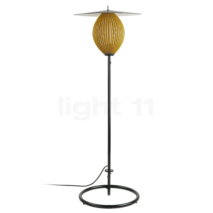 Gubi Satellite Stehleuchte Outdoor