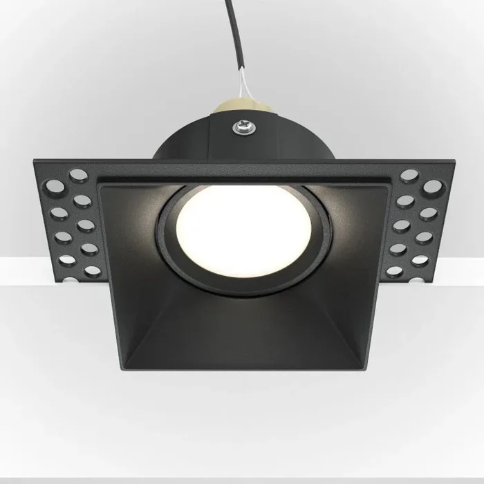 Maytoni DOT DL042-01-SQ-B Einbau-Downlight 1x50W/GU10 IP20
